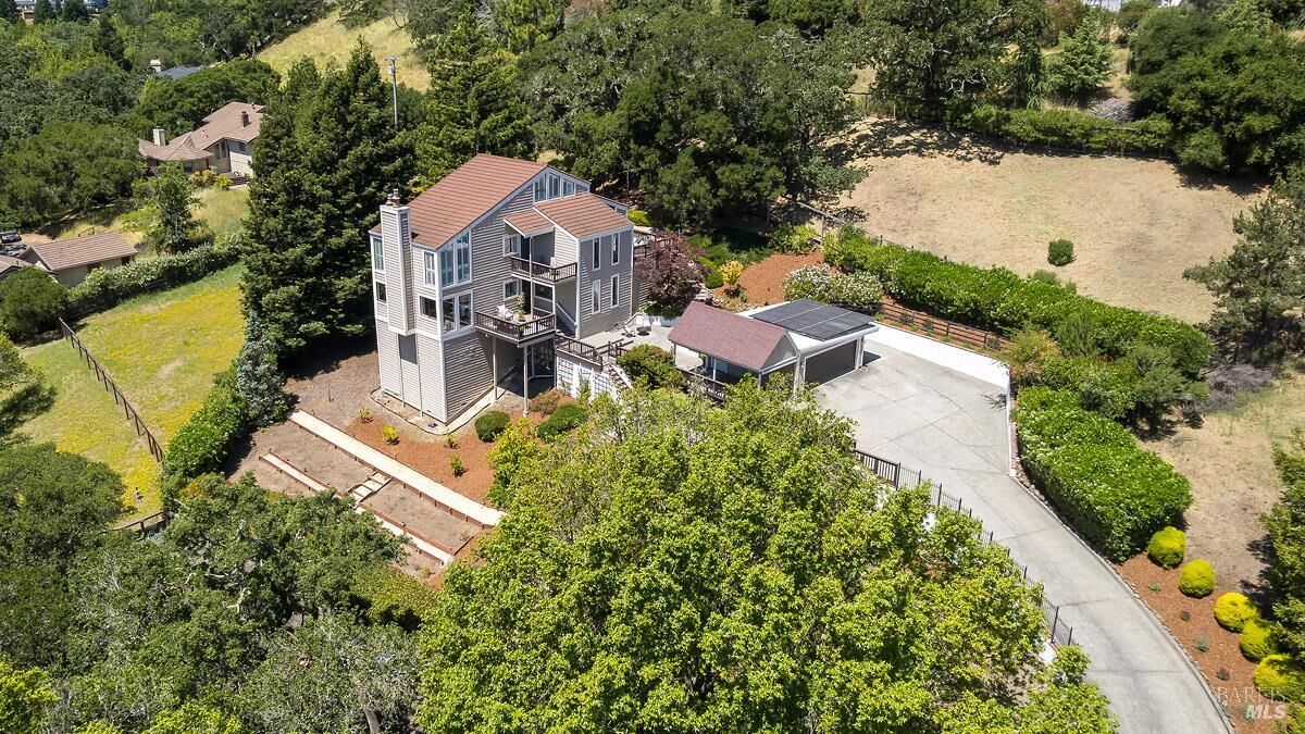 Property Photo: 2554 Vineyard Road CA 94947
