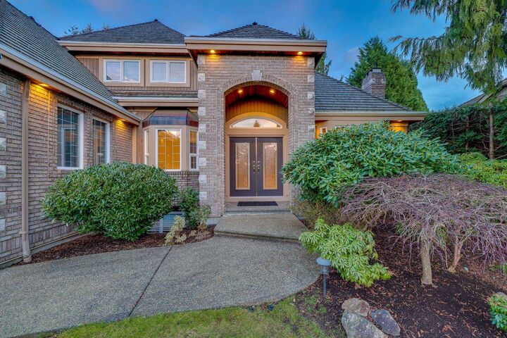 Property Photo: 3528 Canterbury Drive BC V3Z 0G8