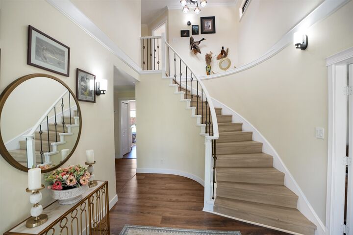 Property Photo:  13846 18 Avenue  BC V4A 1W4 