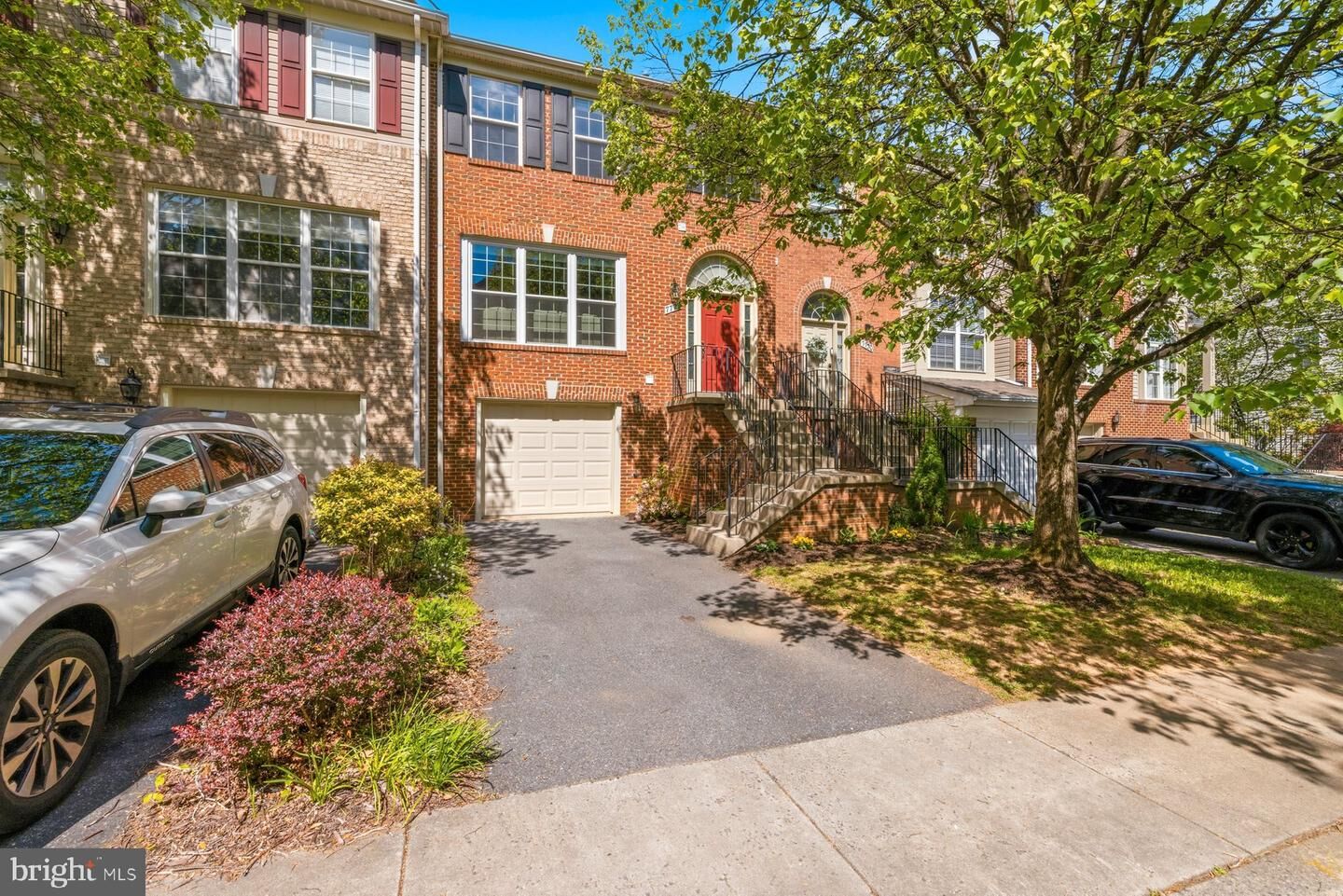 Property Photo:  7728 Heritage Farm Drive  MD 20886 