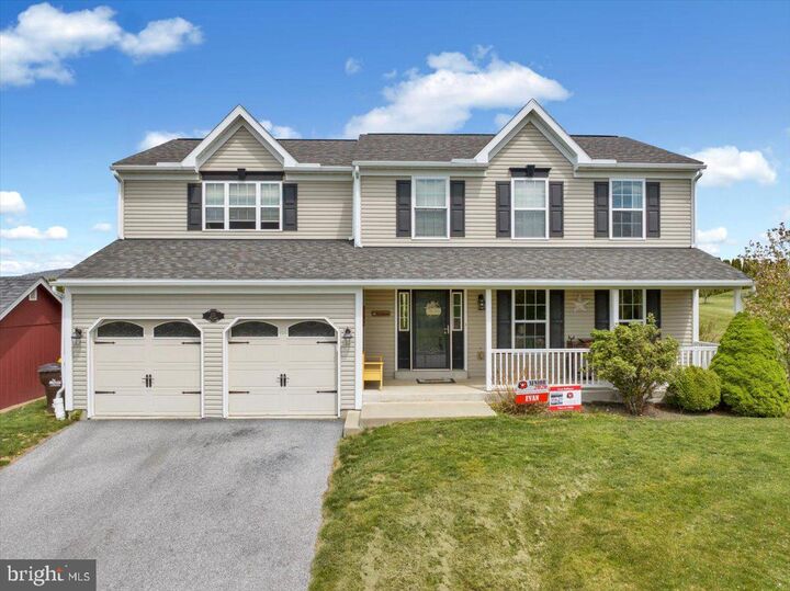 Property Photo:  221 Oval Drive  PA 19526 