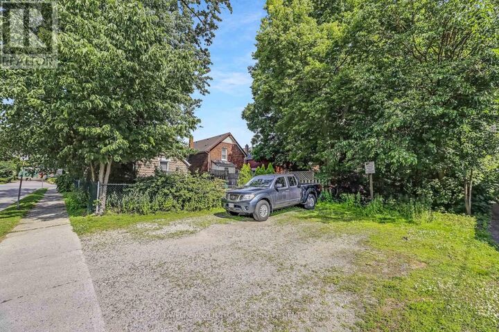 Property Photo:  281 Egerton Street  ON N5Z 2H1 