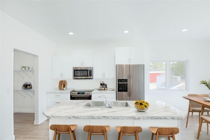 Photo de la propriété:  2 12 Road North  MB R0A 1P0 