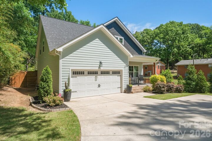 Property Photo:  4016 Tresevant Avenue  NC 28208 