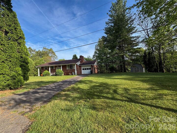 Property Photo:  70 Winchester Drive  NC 28785 