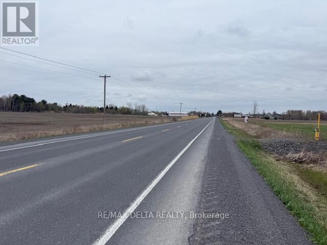 Property Photo:  2010 Laval Street  ON K0A 1E0 