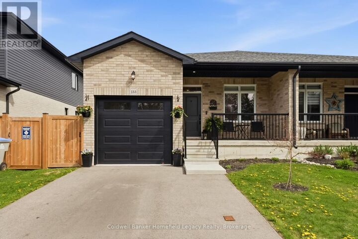 Property Photo:  133 Egan Avenue  ON N4X 0C4 