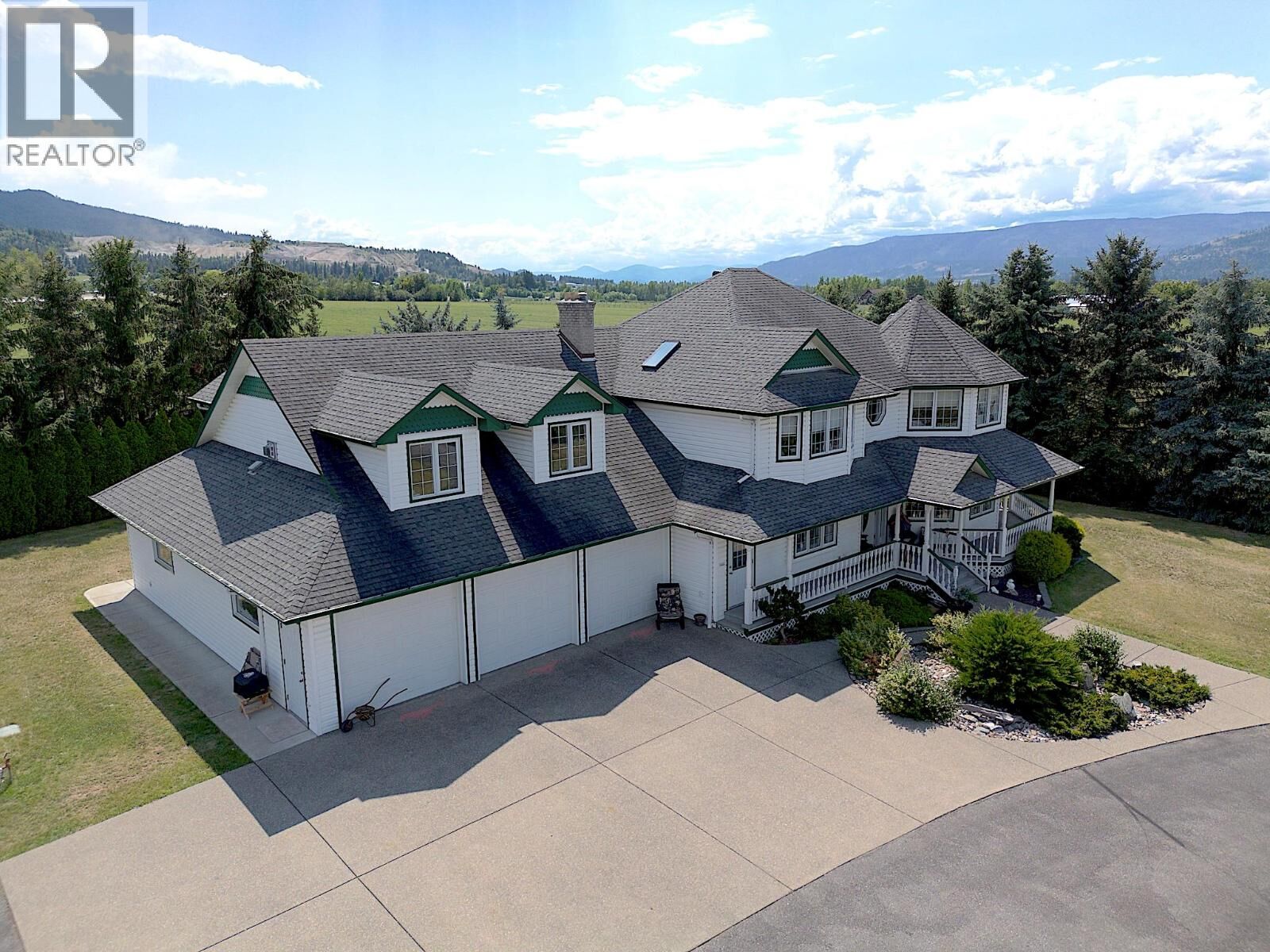 Property Photo:  135 Pleasant Valley Cross Road  BC V4Y 0W1 