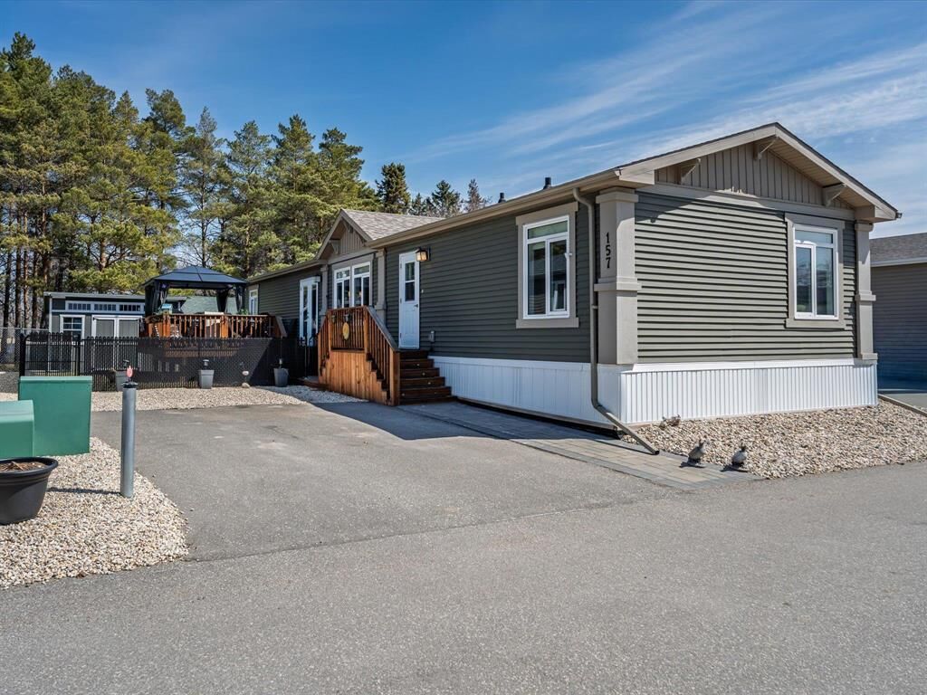 Property Photo:  2695 Main Street  MB R2V 5C2 