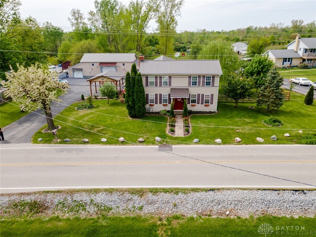 Property Photo: 5564 Westbrook Road OH 45315