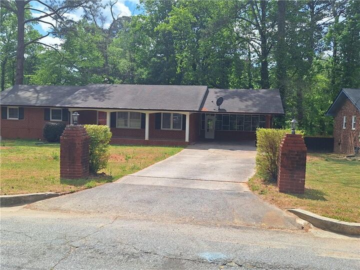 Property Photo:  4609 Hopewell Road  GA 30337 