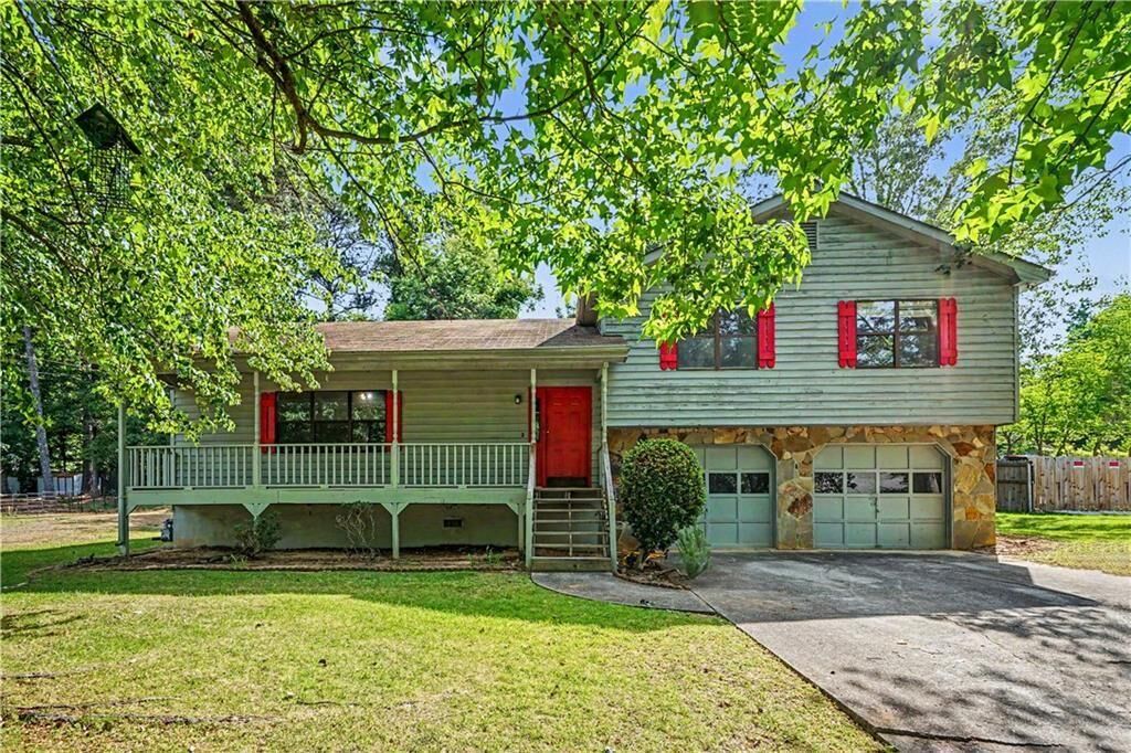 Property Photo:  1208 Gate Post Lane  GA 30044 