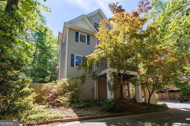Property Photo: 200 Glenlake Commons Drive GA 30030