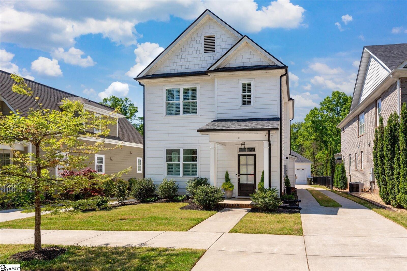 Property Photo:  10 Maydell Avenue  SC 29607 