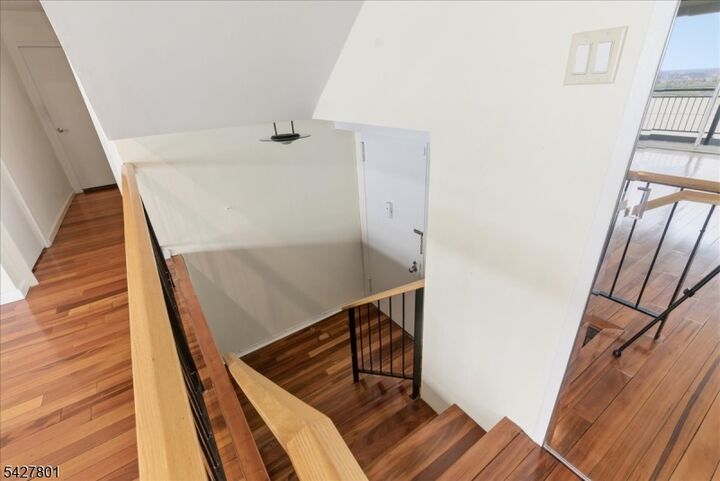 Property Photo:  2 Horizon Road  NJ 07024 
