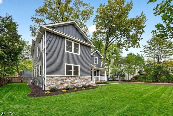 Property Photo:  85 Pleasant Ave  NJ 07023 