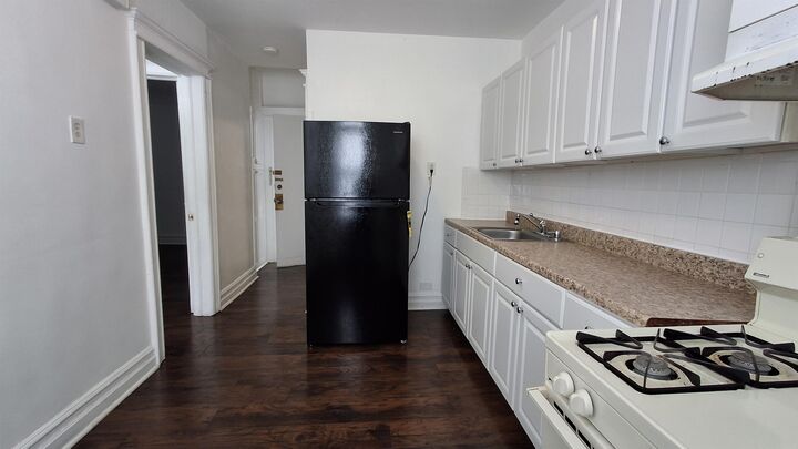 Property Photo:  117 57th St 2  NJ 07093 