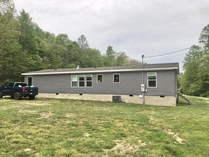 Property Photo:  528 Skaggs Drive  KY 41159 