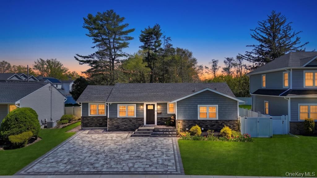 Property Photo:  15 Main Parkway  NY 11803 