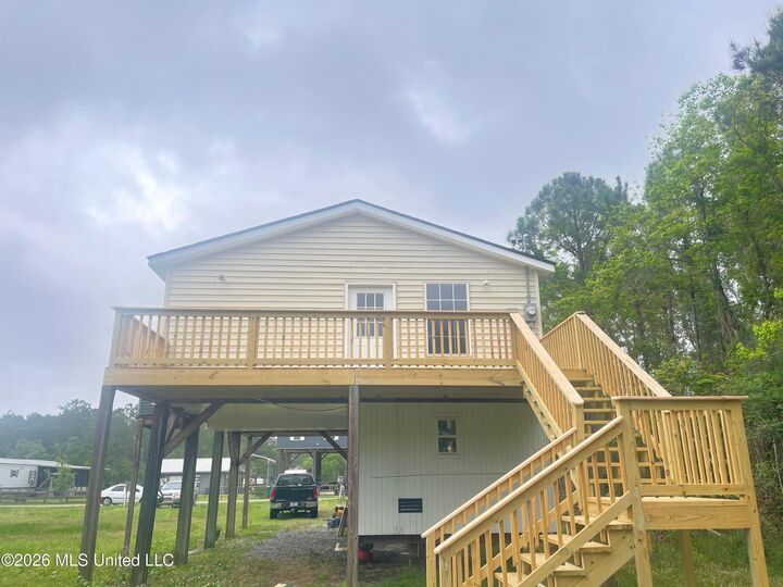 Property Photo:  10055 Peachtree Drive  MS 39520 