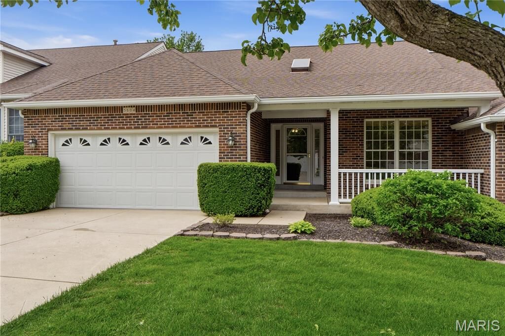 Property Photo:  5604 Hillcamp Court  MO 63128 