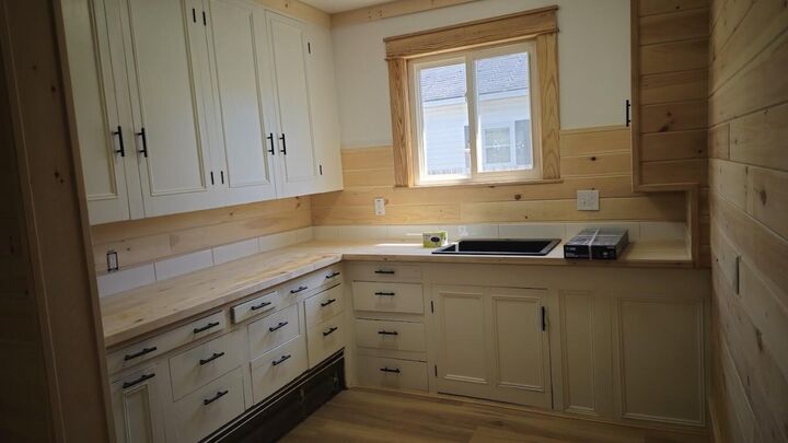 Property Photo:  121 Bates Street  ME 04462 