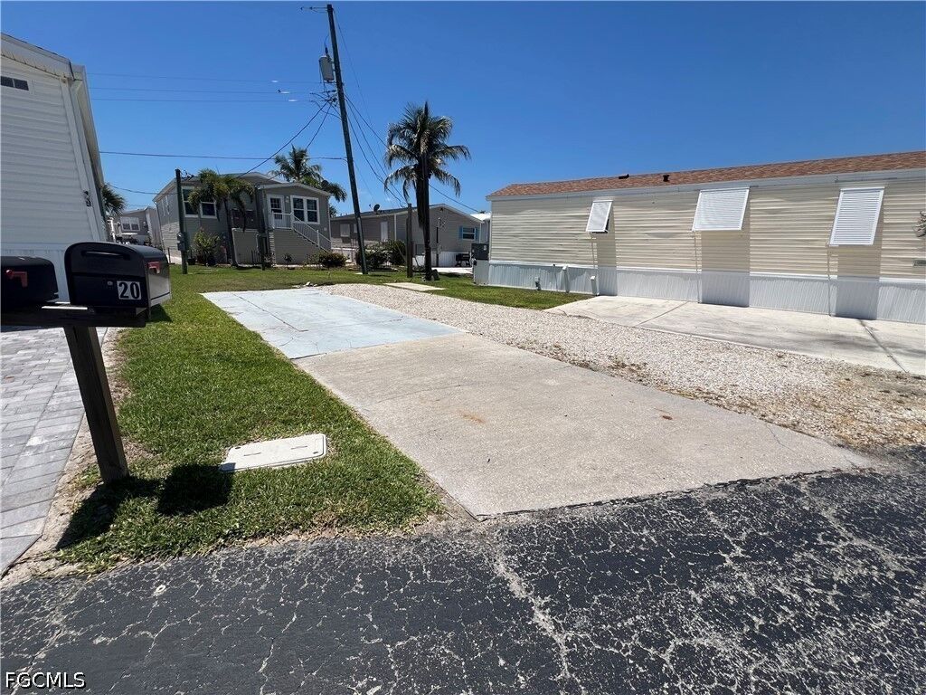 Property Photo:  20 Helen Lane  FL 33931 