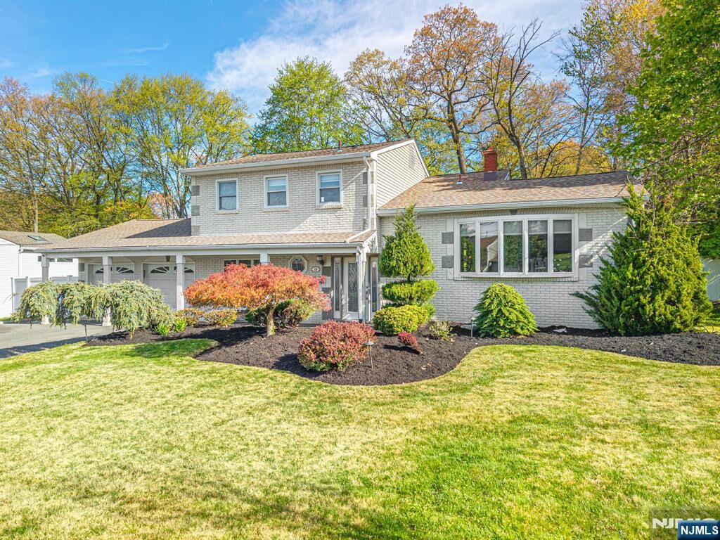 Property Photo:  19 Harwood Place  NJ 07470 