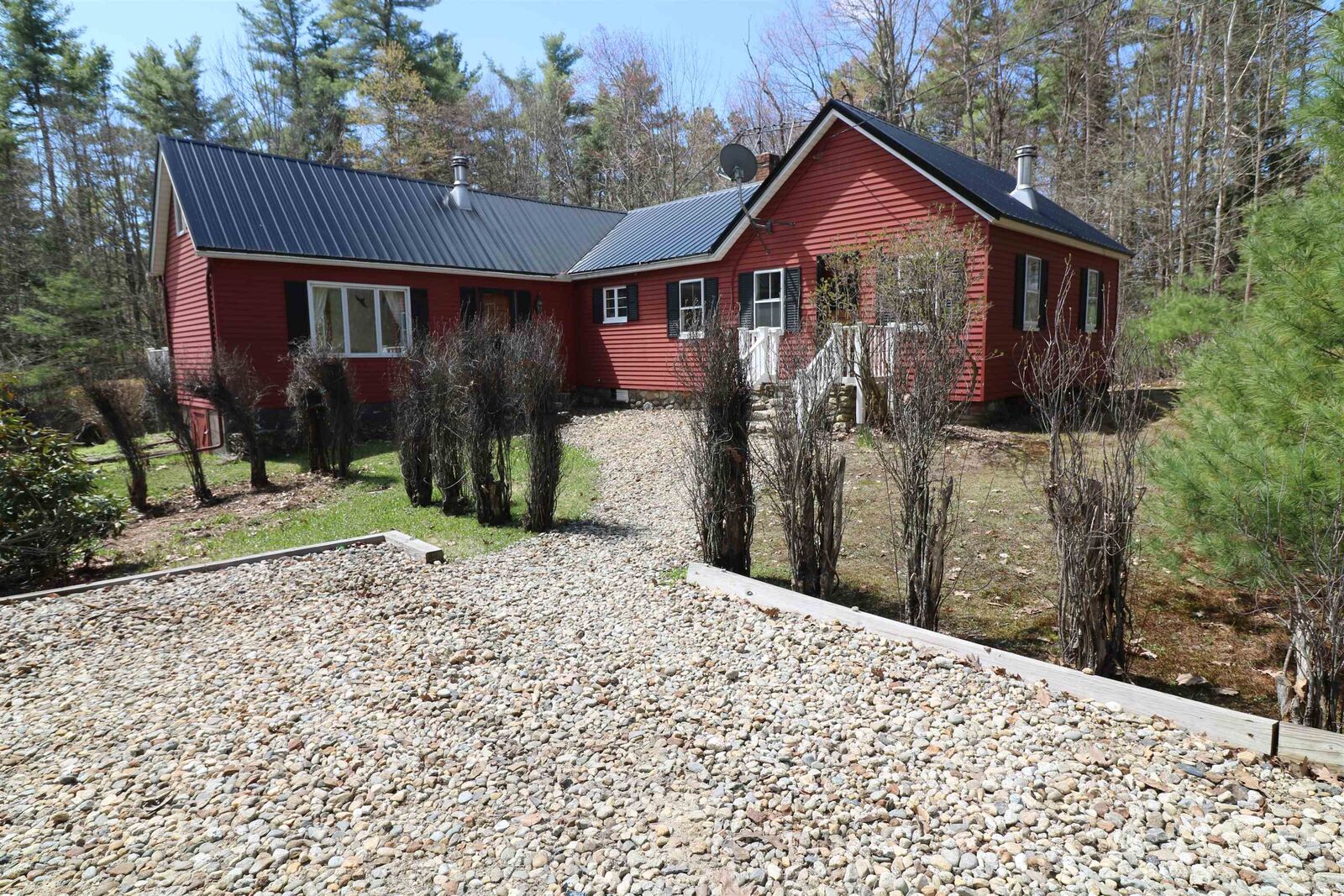 Property Photo:  544 Turnpike Road  NH 03452 