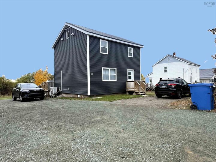 46 Lisgar Street — photo 1