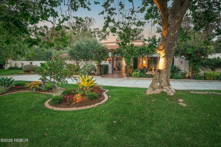 Property Photo:  2396 Glacier Lane  CA 93455 