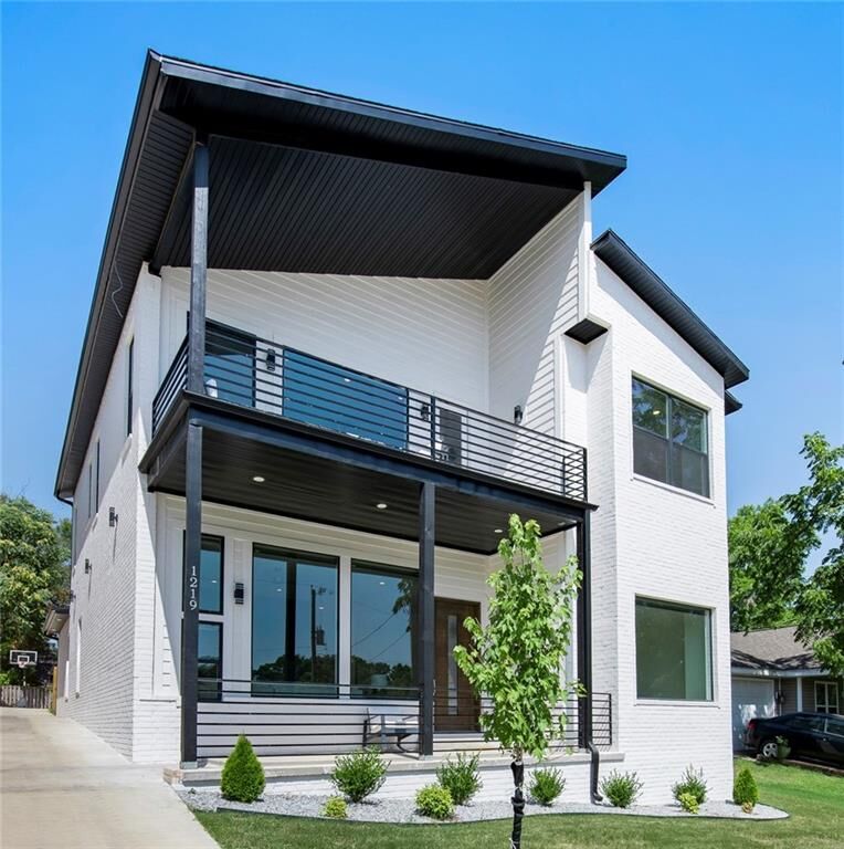 Property Photo:  1259 NE Fillmore Street  AR 72712 