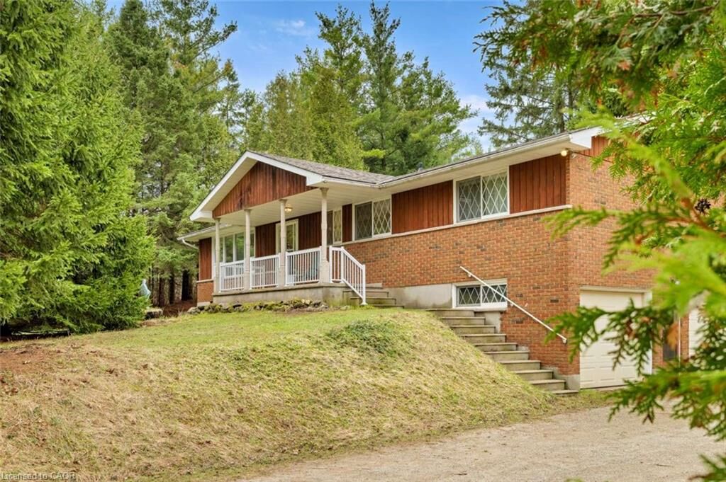 Property Photo: 4620 Sideroad 20 N Road ON N1H 6J3