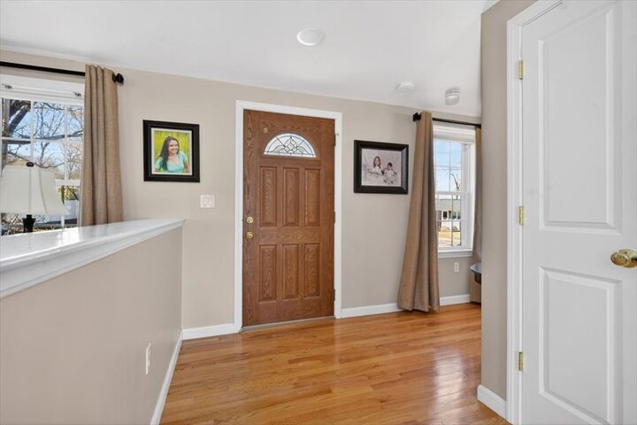 Property Photo:  16 Rhodes Place 16  MA 02043 