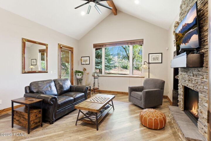 Property Photo:  1096 Turnberry Court  UT 84049 