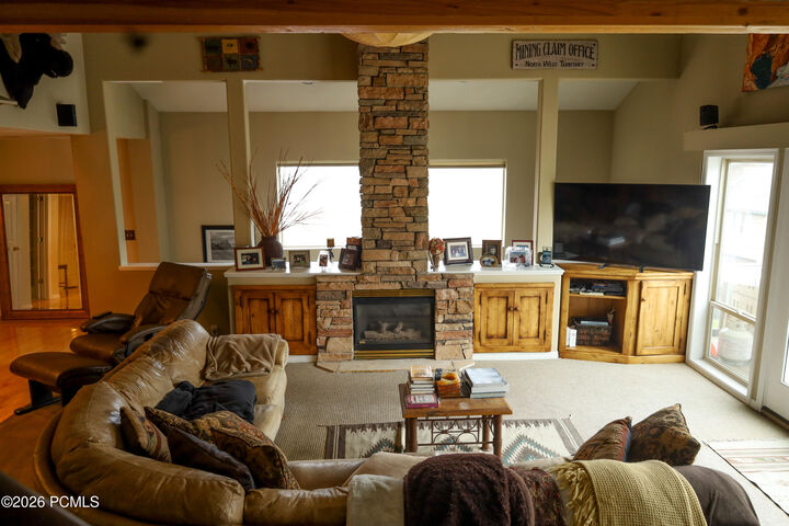 Property Photo:  435 Aspen Drive Apt 19  UT 84098 