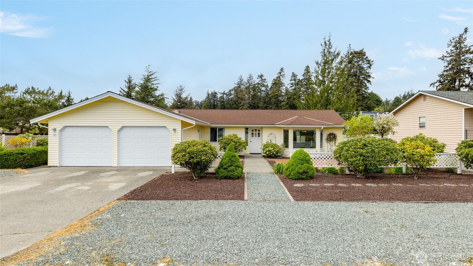 Property Photo:  90  Chinook Place  WA 98257 