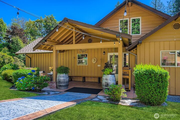 Property Photo:  36208 SE 46th Street  WA 98024 