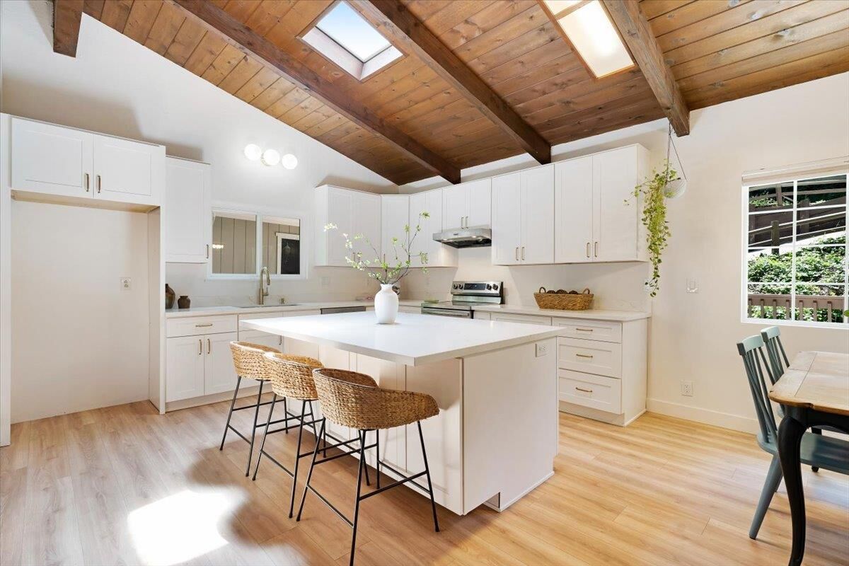 Property Photo:  2515 Redwood Drive  CA 95003 