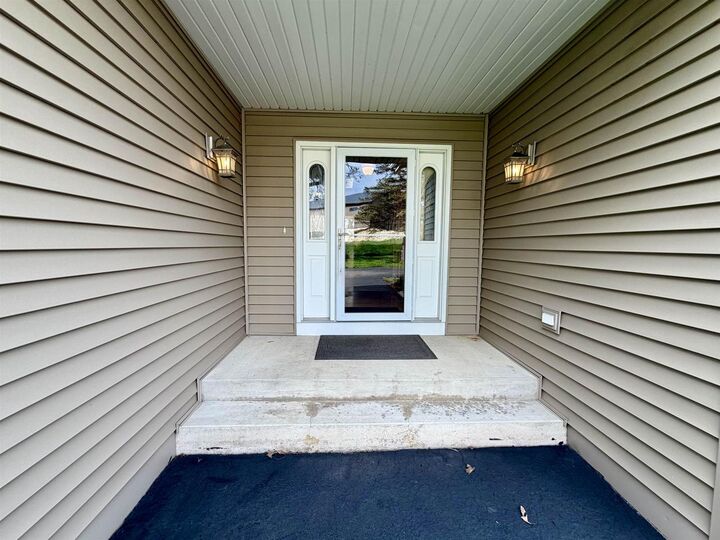 Property Photo:  5609 N County Road F  WI 53545 