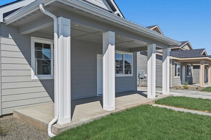 Property Photo:  60 S Treeline St  WA 99001 