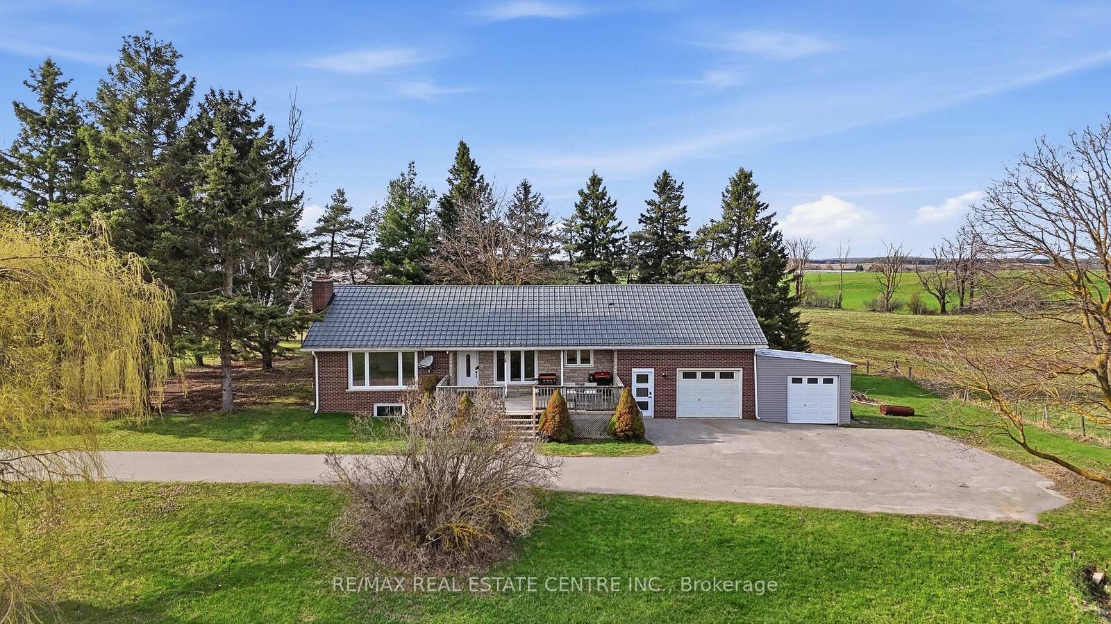 Property Photo: 517021 County Rd 124 Road ON L9V 1V4