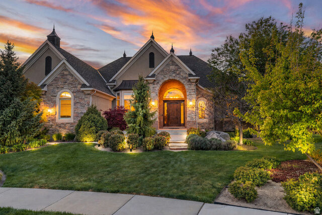 Property Photo:  2312 W Gallant Fox Ct S  UT 84095 