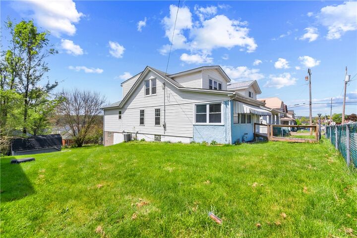 Property Photo:  1365 Orchard Ave  PA 15068 