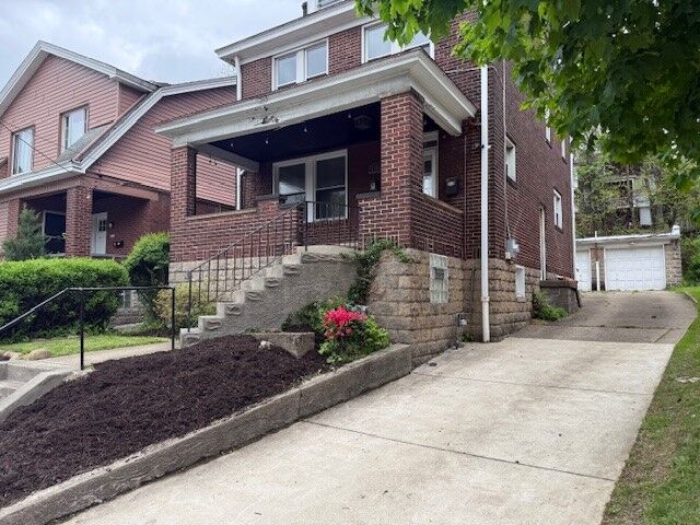 Property Photo:  3552 Beechwood Blvd  PA 15217 