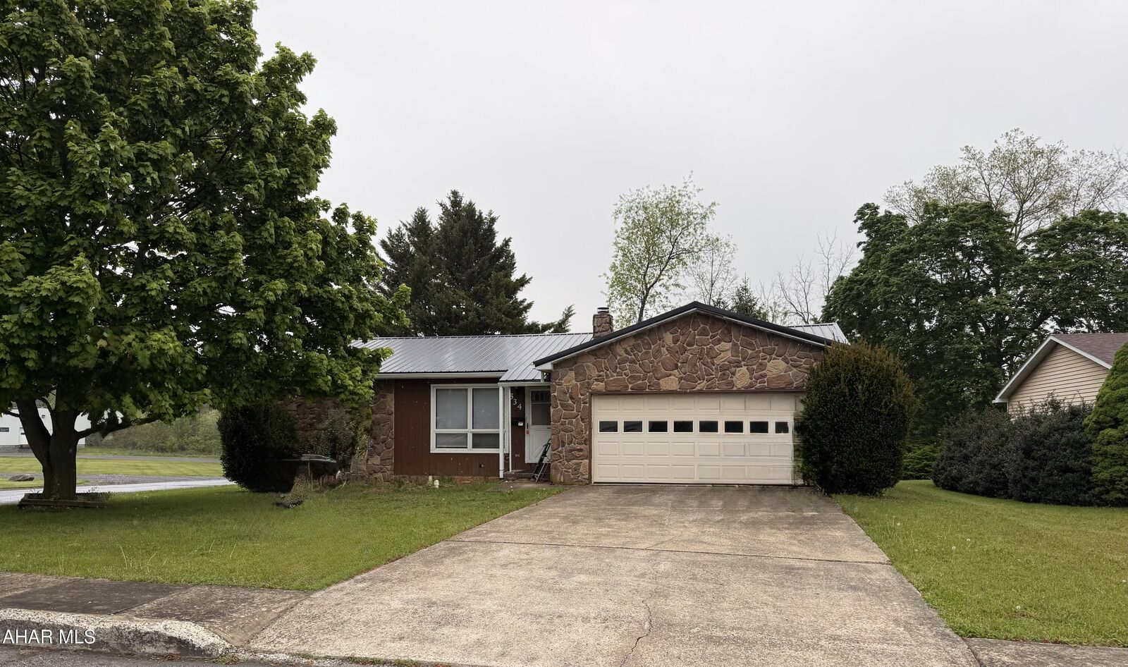 Property Photo:  534 N 5th Street  PA 17233 
