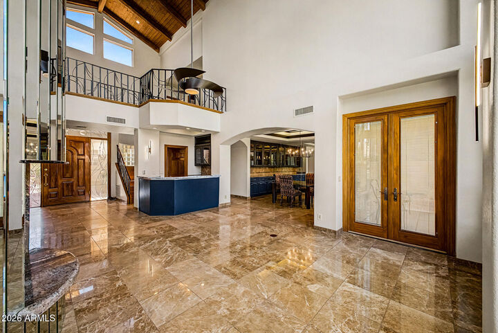 Property Photo:  5812 W Del Lago Circle  AZ 85308 