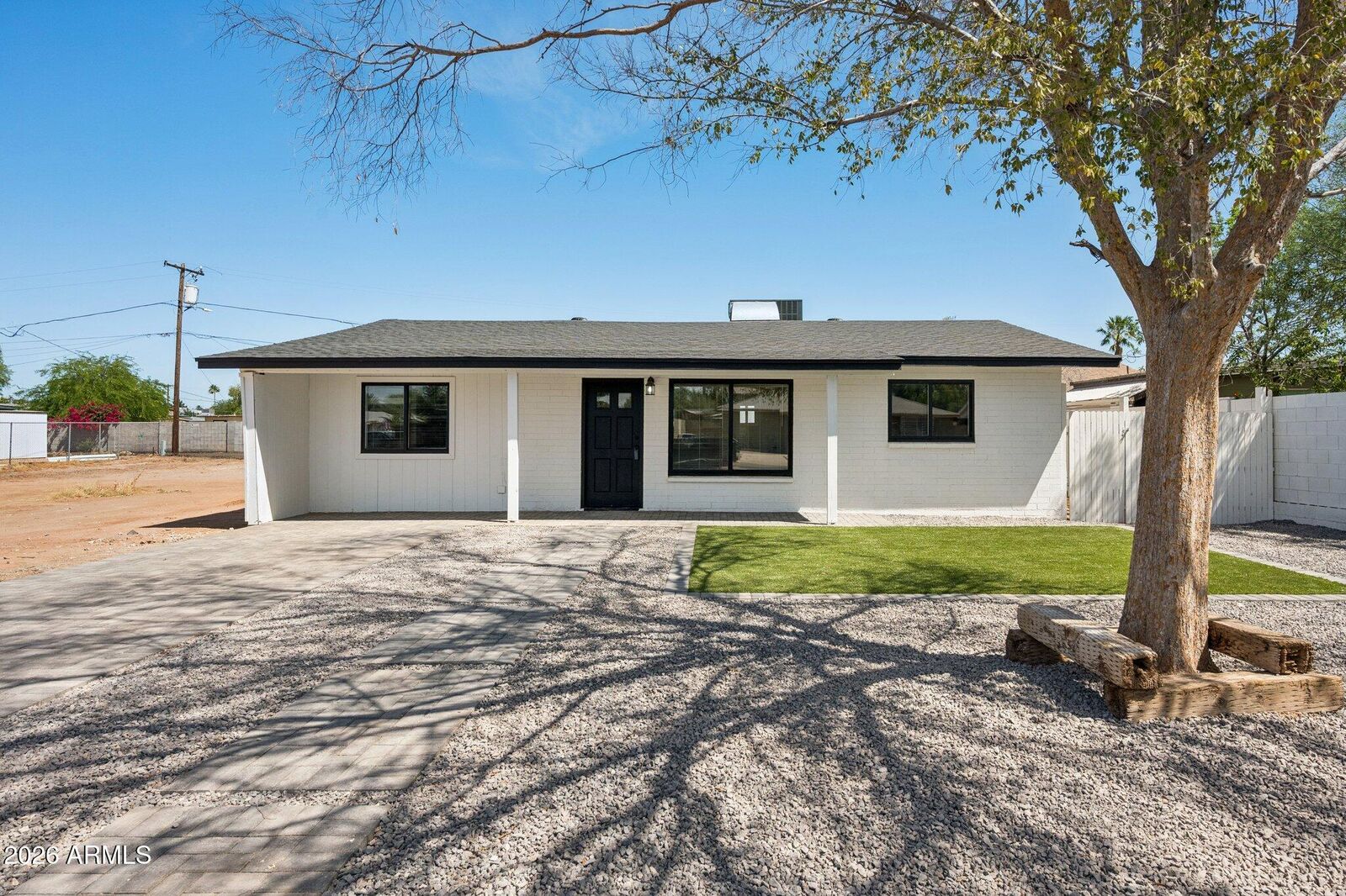Property Photo:  1214 E Henry Street  AZ 85288 