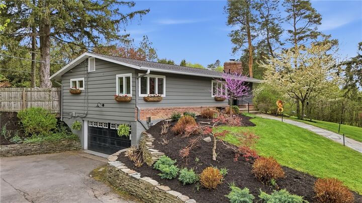 Property Photo:  601 Hanshaw Road  NY 14850 