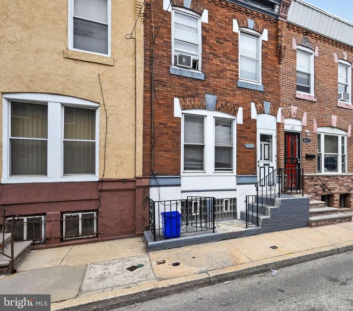 Property Photo:  2237 McClellan Street  PA 19145 